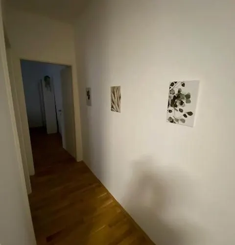 Paky 00322 Appartement